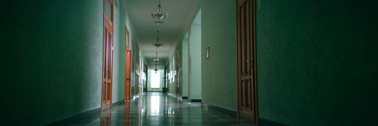 Кадр из 6 серии 1 сезона