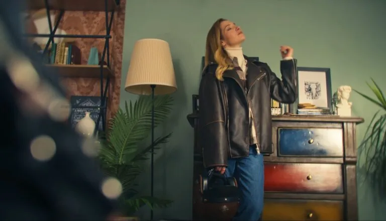 Момент из 6 серии 2 сезона